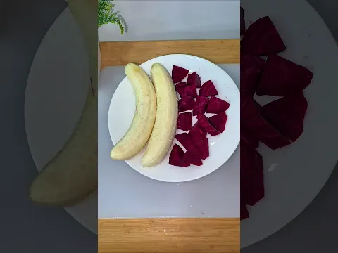Mezcla banana con remolacha