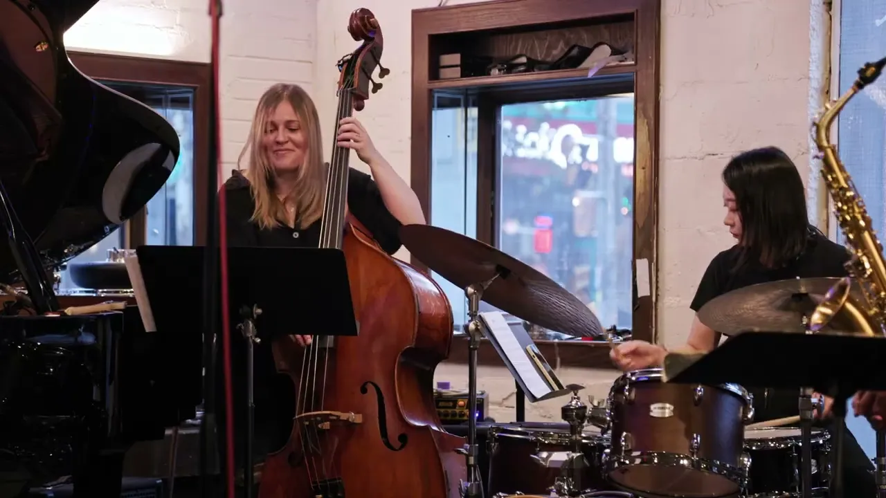 Bea Lagrisola Quartet at The Rex