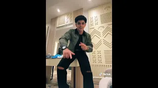 ازاي عيني غيرك هتشوف فارس سكر انا حبيتك حبيتك ببساطه كدا مش حابه كسوف 