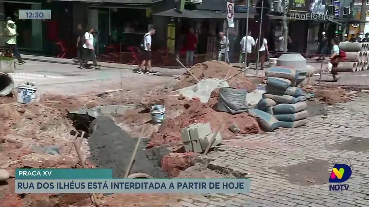 Trânsito intenso em diversas regiões de Florianópolis na manhã desta segunda-feira