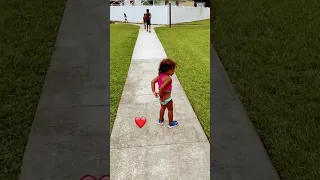 Sensible baby run Knows to pull pants up