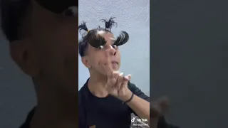 انت خايف من رموشي  منوعات زيتونه دندنها