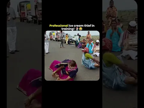 Wait For The End! 😂 Hilarious Roadside Moment Goes Viral 🍨🏃‍♂️ #shorts #youtubeshorts