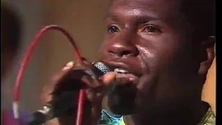 Banda Araketu  Pout Pourri  Das Antigas 1992
