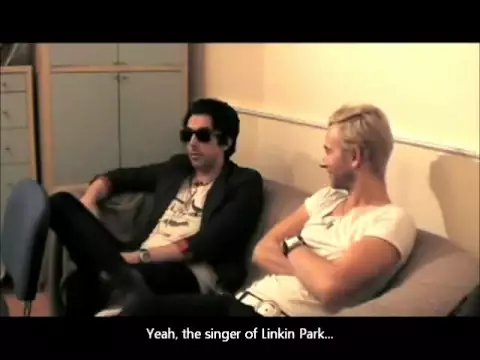 Download MP3 Ian Watkins (Lostprophets) hates Chester (Linkin Park)