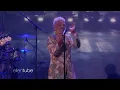 P!nk Performs 'Walk Me Home' for the First Time on TV