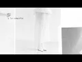 Valeria Castro - sobra decirte (Lyric Video Oficial)