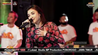 terbaru kupuja puja adella arlida putri