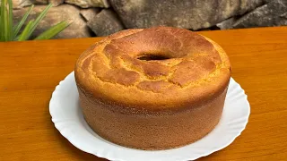 SEM TRIGO- BOLO DE FUBÁ  COM CREME DE LEITE 