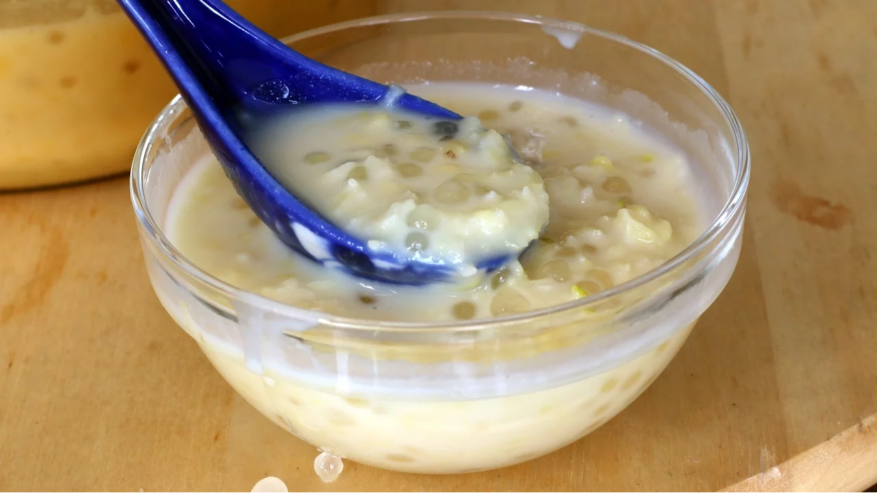 Mung Bean & Tapioca Pearl Pudding - Ch u xanh bt bng (1-minute recipe)   Helen