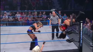 womens low blow complication gail kim 
