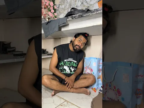 Mummy ne jalebi banai 😋😂 || #childhoodmemories #friends #relatable #magictrick #dosti #cycle