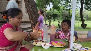 Khajuraho ￼ghumane gaye shivangi kya boli