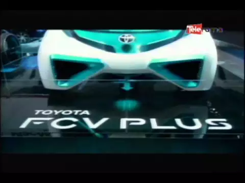 Toyota presentó FVC Plus vehículo de pila de combustible de hidrógeno