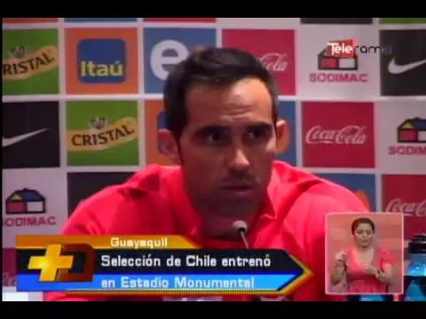 Selección de Chile entrenó en estadio Monumental