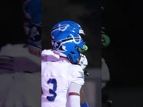 David Hunter โก๏ธ Ronnie Williams III ๐ฏ๐ฎโ๐จ First Coast Bucs CONNECT for the score! ๐ดโโ ๏ธ๐ฅ