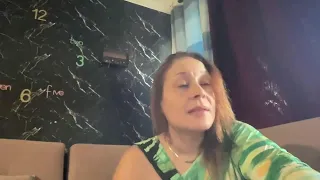 نبذة       حقك بتاخده   ما بتسمحش لحد ياخد حقك تاني دندنها