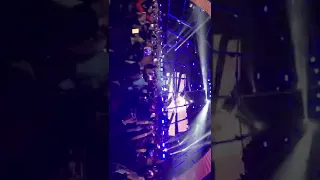 انت الحظ عمرو دياب حفلة المنارة ٢٠٢٢ دندنها