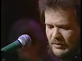 Travis Tritt : Help Me Hold On (1991)