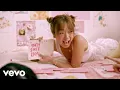 Download Lagu Tiffany Day - HELLA BOY CRAZY (Official Video)