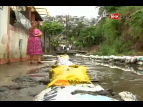 Canal de aguas lluvias afecta a moradores de Cdla  Martha de Roldós