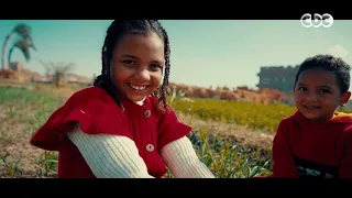 لو ماجتش الدنيا مصري كنت هعمل إيه كنت هحلم أبقى مصري يشاورا الناس عليه دندنها