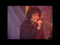 Download Lagu Louchie Lou \u0026 Michie One - Shout  (Studio, TOTP)