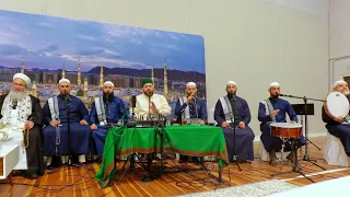طالما اشكو غرامي    المنشد منصور زعتر                                                               دندنها