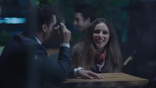 شوف رد فعل نور لما شافت حاتم بالصدفة في المطعم  الا أنا دندنها