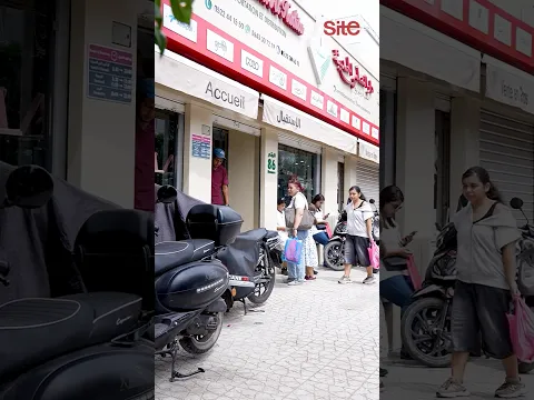 إقبال كبير على اقتناء الكتب المدرسية وآباء يشكون الخصاص