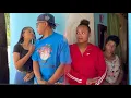 Download Lagu Le presento su novia a su esposa.