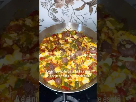 A e dini si quhet kjo fërgesë kaq e shijshme dhe e shpejtë? 😋🌶️🍳