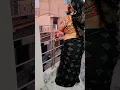 Download Lagu kaisi lagi black  saree mein 🖤...... #shortvideo  #short