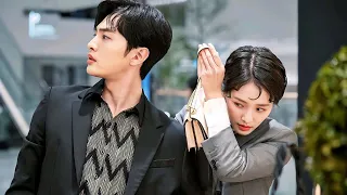 بنت فقيره بتترمي فالشارع بسبب الديون فبياخدها شاب مغرور تعيش معاه وبيشغلها مقابل فلوس ملخص مسلسل 