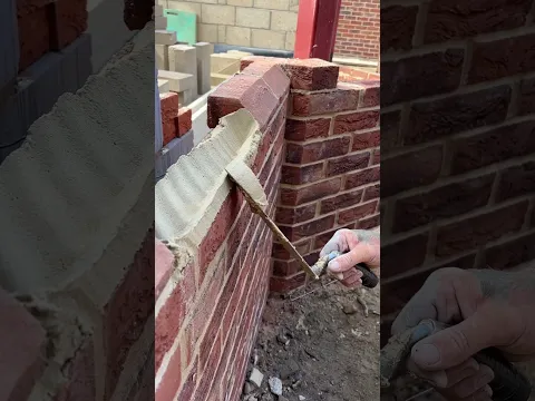 A beautiful brick with a beautiful mortar 👌🧱 #bricklaying #brickwork #mortar #construction