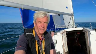 Ep 53 Sailing Solo : Boring Refit Stuff and NKE autopilot installation