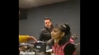 مهرجان قلبي صبح مكسور 