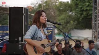 Download JIKA CINTA DIA GEISHA [ LIRIK ] TAMI AULIA LIVE @SMA 1 SRAGEN MP3