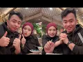 Lagu Adek nggak suka maem sushi mentah karena enakan jengkol ya dek.. 😁