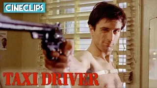 Travis Training Taxi Driver CineClips