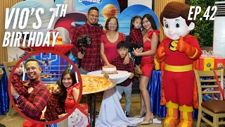 Vio s 7th Birt ay at Shakey s Quezon Ave