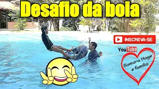 desafio da boia na piscina 