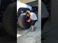 Download Lagu Working with wheels as big as me