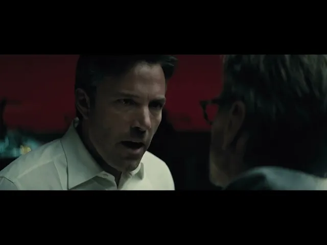 Batman v Superman: Dawn of Justice | Clip 'Vuole entrare in guerra?'