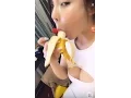 Download Lagu Cewek Bigo Live Ini Punya Cara Berbeda Makan Pisang
