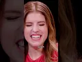 Download Lagu Anna Kendrick's Reaction to Every Wing on Hot Ones #Shorts