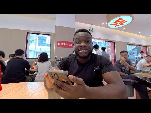China Palm Payment Tech: Black Tourist's Shocking Experience & Street Food Black Tourist in China SHOCKED by Palm Payment Tech!