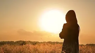 Download Evie Tamala - Selamat Ulang Tahun [Official Lyric Video] MP3