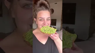 البداية كانت قاسيه جدا لكن النهاية سعيدة السمنه مقبره الجمال فعلا شوفو كيف اتغيرت شكلها  البداية كانت قاسيه جدا لكن النهاية سعيدة السمنه مقبره الجمال فعلا شوفو كيف اتغيرت شكلها