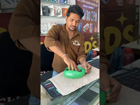 Crazy balloon magic trick ๐ฑ #shorts #trending #viral #ytshorts